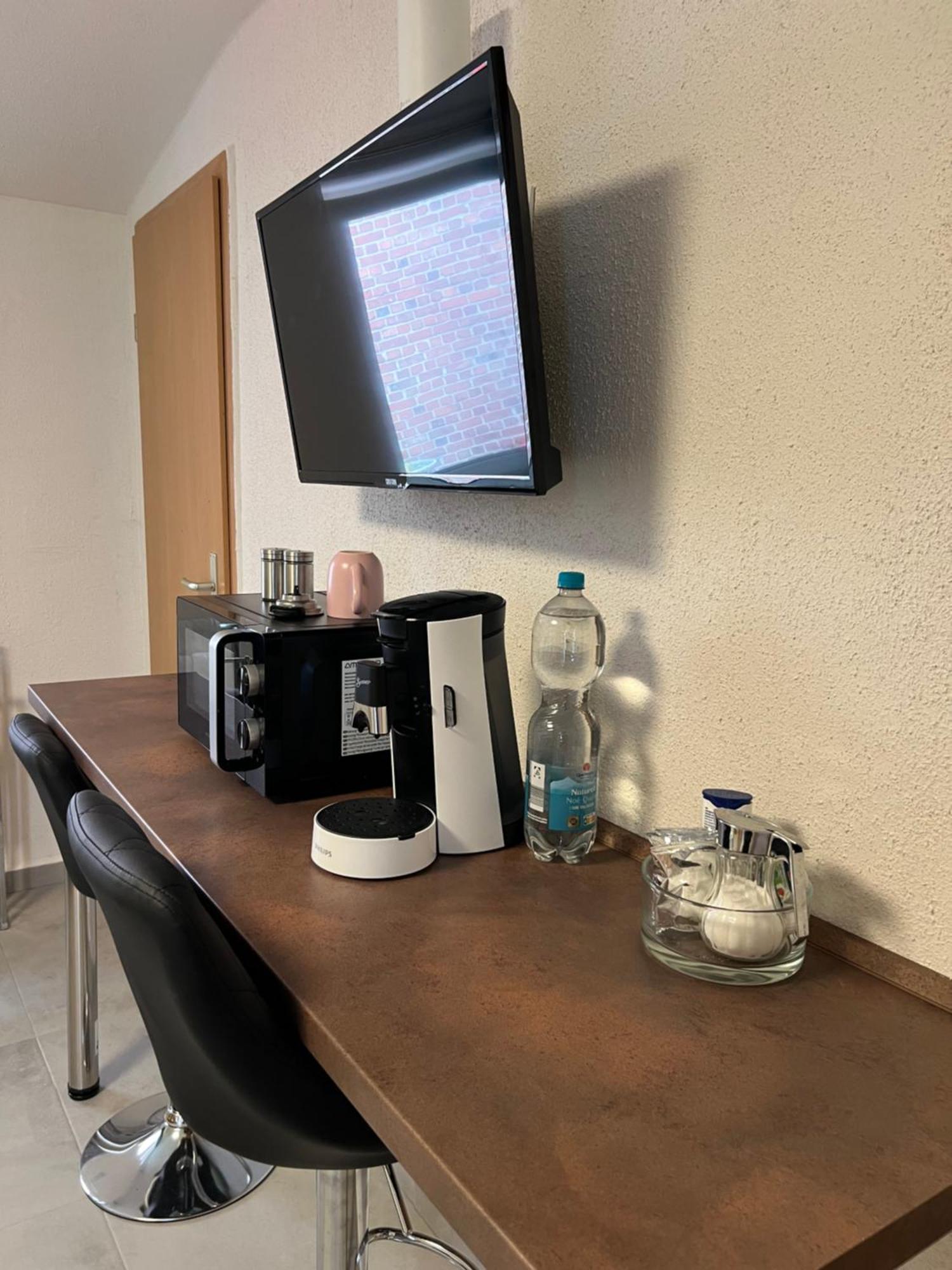 Apartments Und Zimmer Vettweiss エクステリア 写真